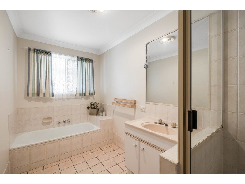 70 Cotswold Hills Drive, Cotswold Hills QLD 4350