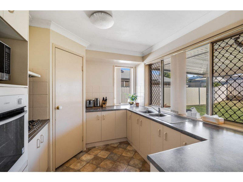 20 Mengel Court, Middle Ridge QLD 4350