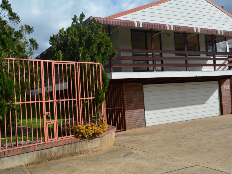 311 Bridge Street, Wilsonton QLD 4350