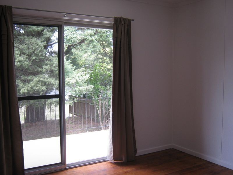 41 Jellicoe Street, Mount Lofty QLD 4350