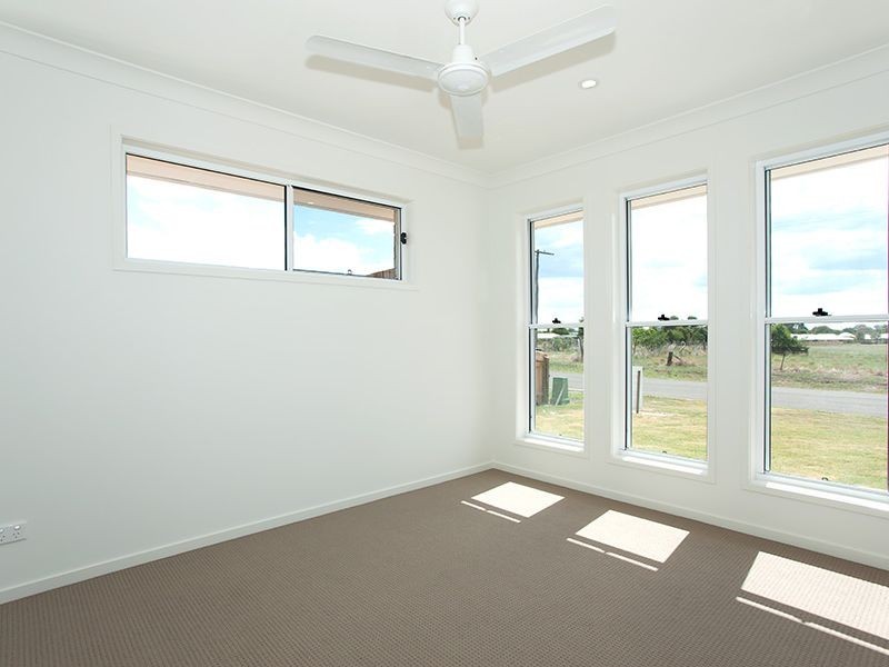 54 Neville Street, Clifton QLD 4361