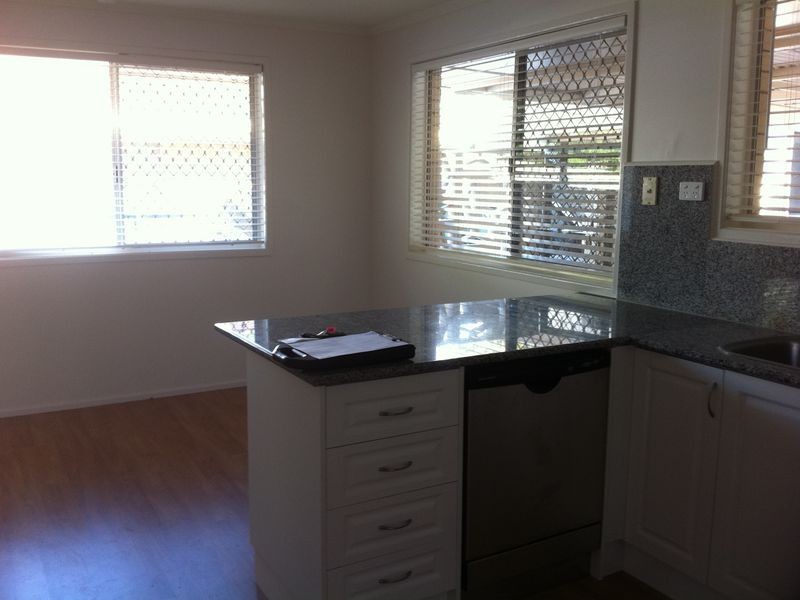 5 Martini Street, Mount Lofty QLD 4350