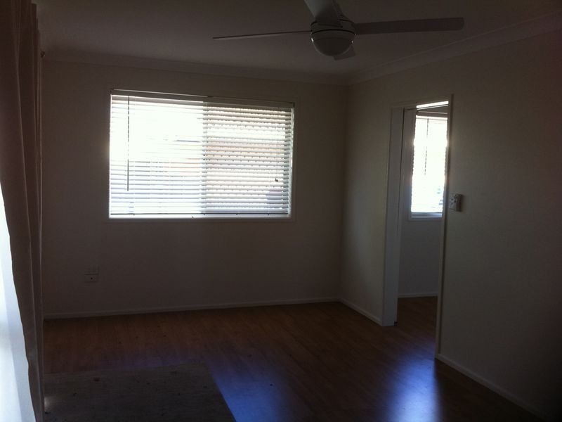 5 Martini Street, Mount Lofty QLD 4350