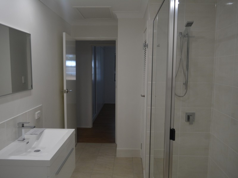 22 Barrymount Crescent, Mount Lofty QLD 4350