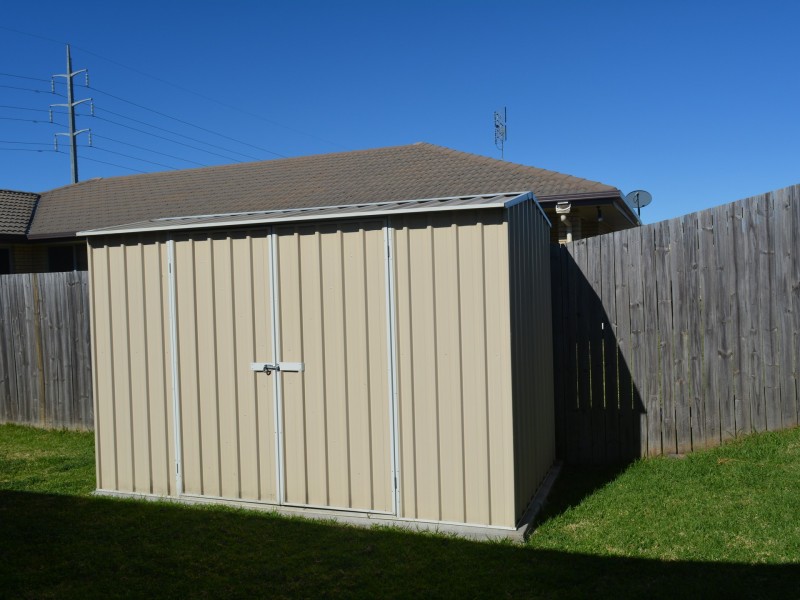 27 Kearney Street, Kearneys Spring QLD 4350