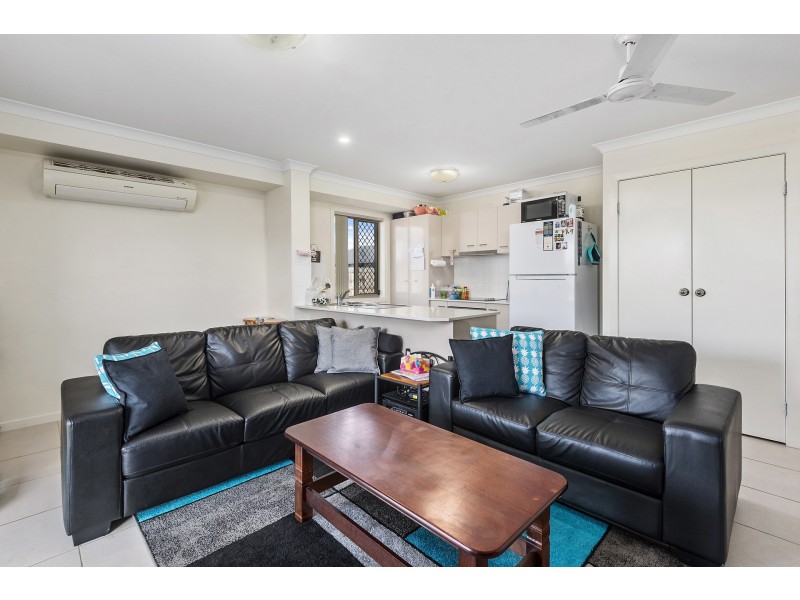 2 Esmeralda Street, Cambooya QLD 4358