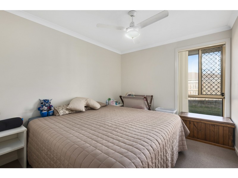 2 Esmeralda Street, Cambooya QLD 4358