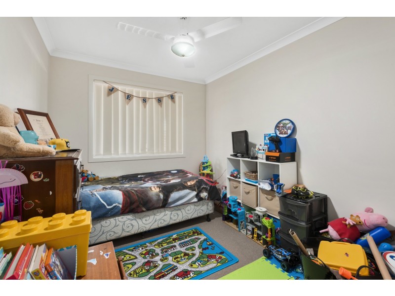 2 Esmeralda Street, Cambooya QLD 4358