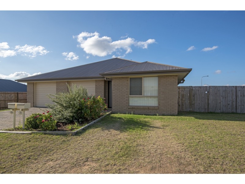 2 Esmeralda Street, Cambooya QLD 4358