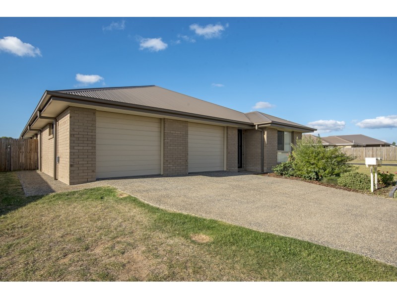 2 Esmeralda Street, Cambooya QLD 4358