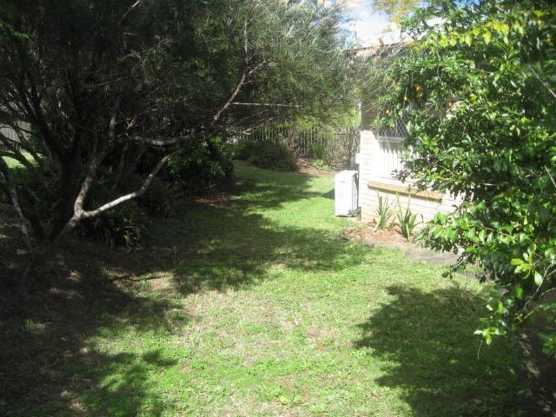 2/5 Beer Court, Kearneys Spring QLD 4350