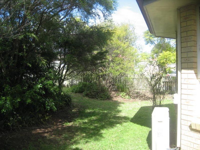 2/5 Beer Court, Kearneys Spring QLD 4350