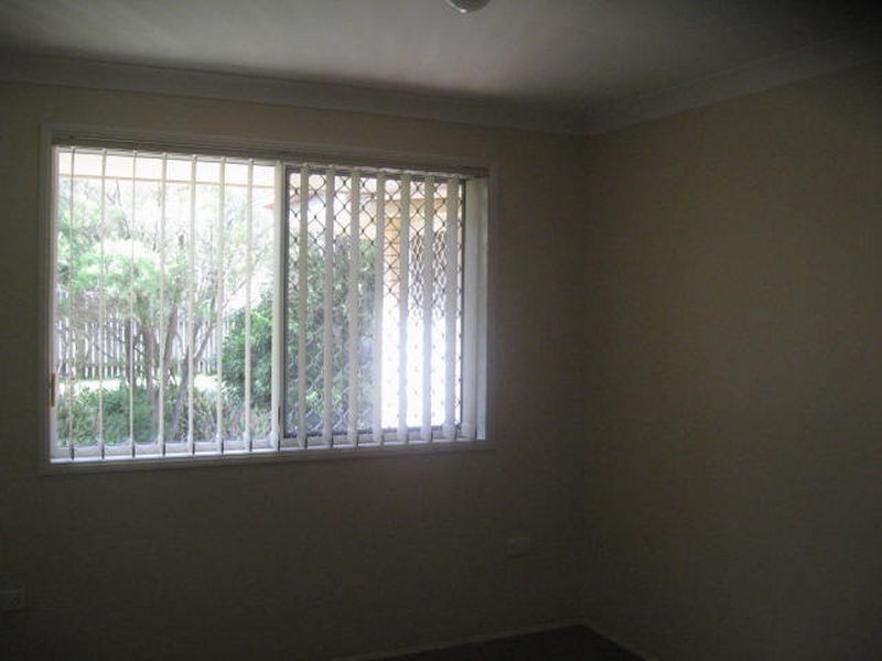 2/5 Beer Court, Kearneys Spring QLD 4350