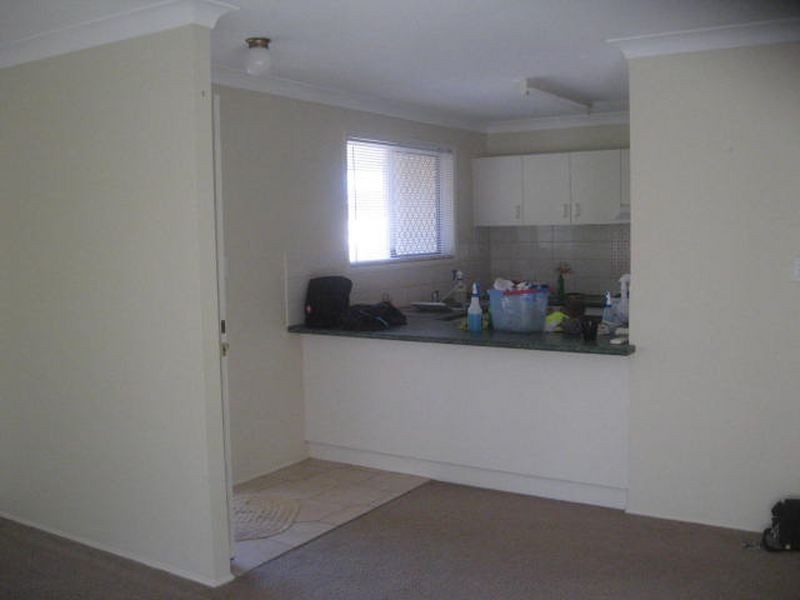 2/5 Beer Court, Kearneys Spring QLD 4350