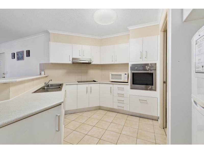 16/367 Margaret Street, Newtown QLD 4350