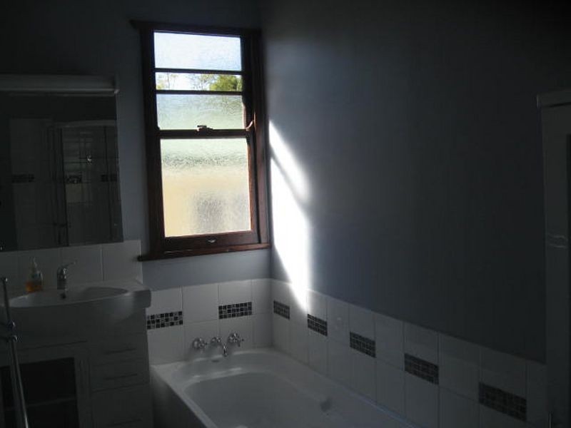 45 Hillview Avenue, Newtown QLD 4350