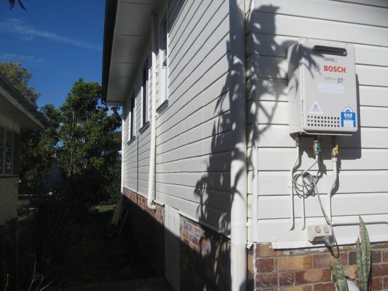 45 Hillview Avenue, Newtown QLD 4350