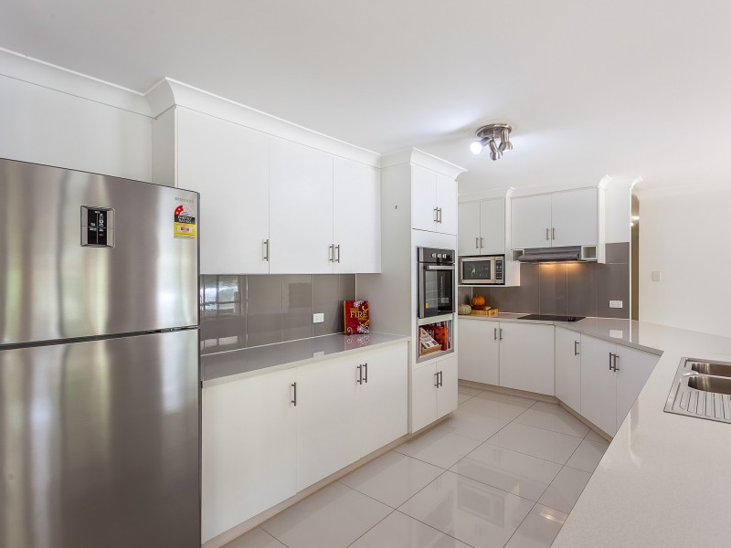 42 Bowen Street, Helidon QLD 4344