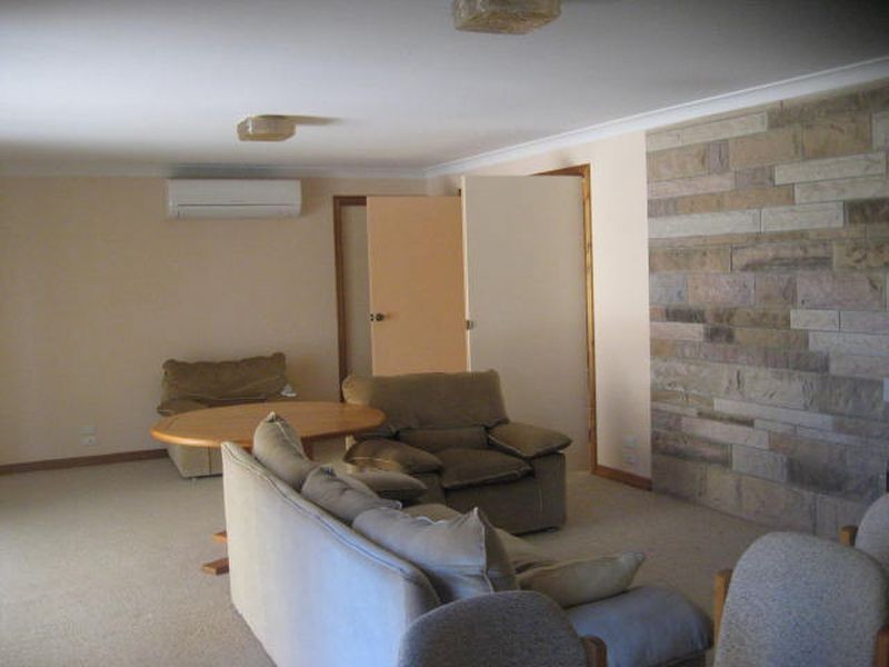 121 Baker Street, Darling Heights QLD 4350
