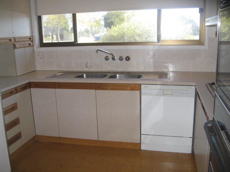 121 Baker Street, Darling Heights QLD 4350