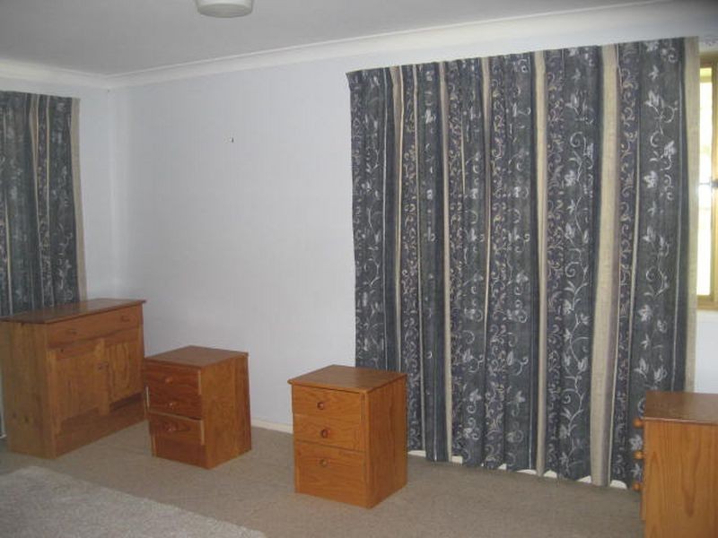 121 Baker Street, Darling Heights QLD 4350