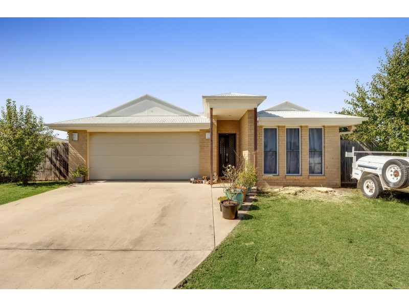 54 Neville Road, Clifton QLD 4361