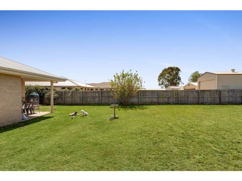 54 Neville Road, Clifton QLD 4361