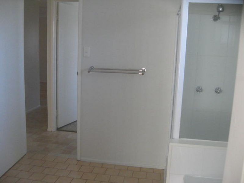 62 Blue Gum Drive, Newtown QLD 4350