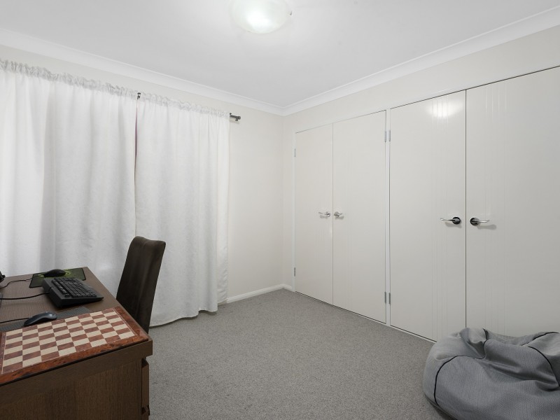 2/82 Holberton Street, Rockville QLD 4350