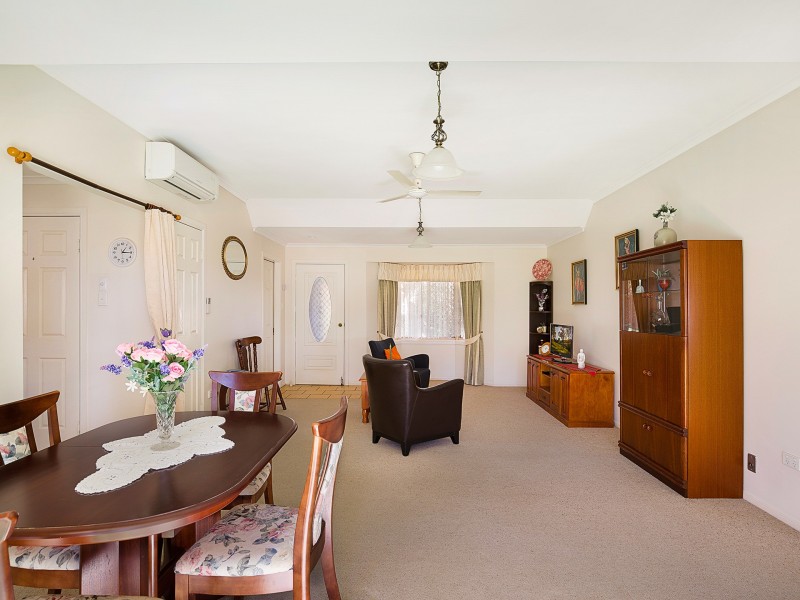 16/3-5 Glenfield Court, Middle Ridge QLD 4350