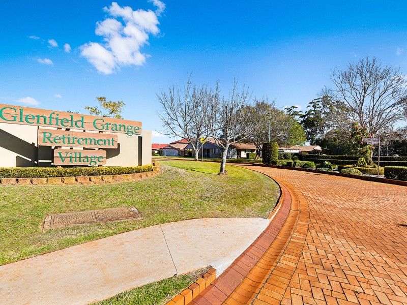 16/3-5 Glenfield Court, Middle Ridge QLD 4350