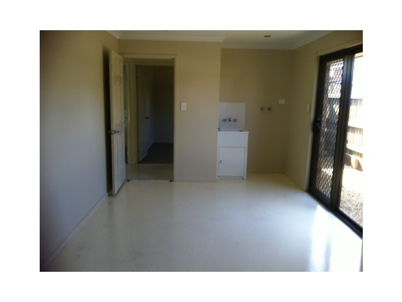 1/7 Amity Court, Harristown QLD 4350