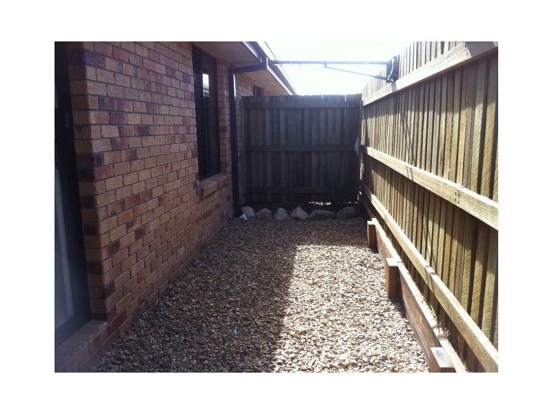 1/7 Amity Court, Harristown QLD 4350