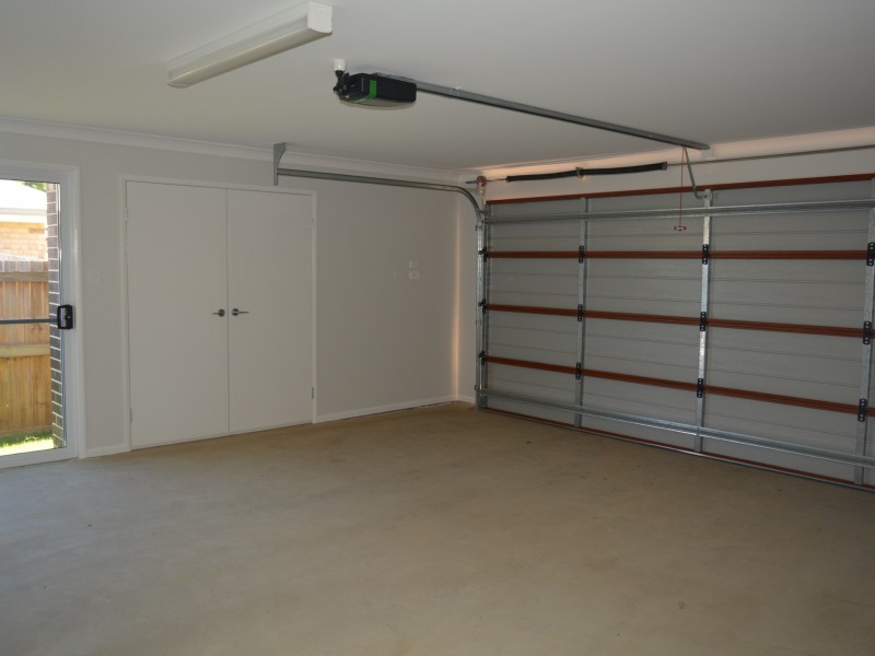 7 Madrid Court, Glenvale QLD 4350