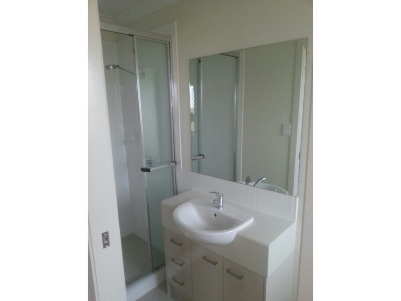 2a Esmerelda Street, Cambooya QLD 4358