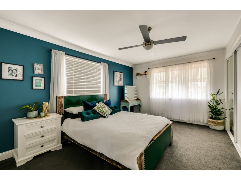 16 Tomkinson Street, Wilsonton QLD 4350