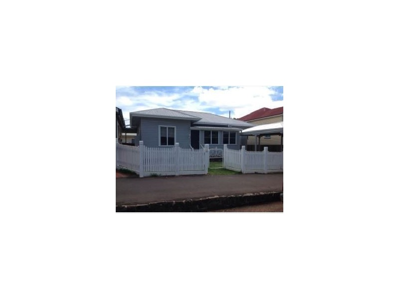 23 Taylor Street, Newtown QLD 4350