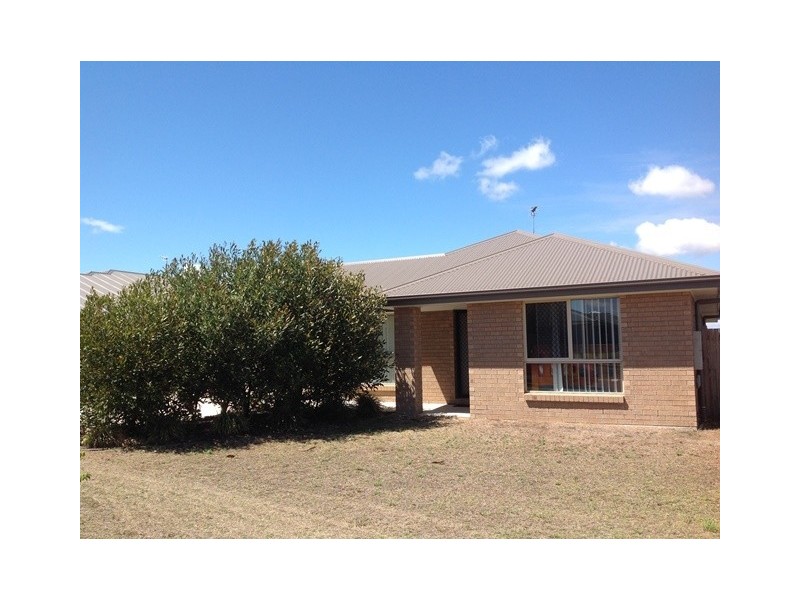 54 Edwin Street, Westbrook QLD 4350