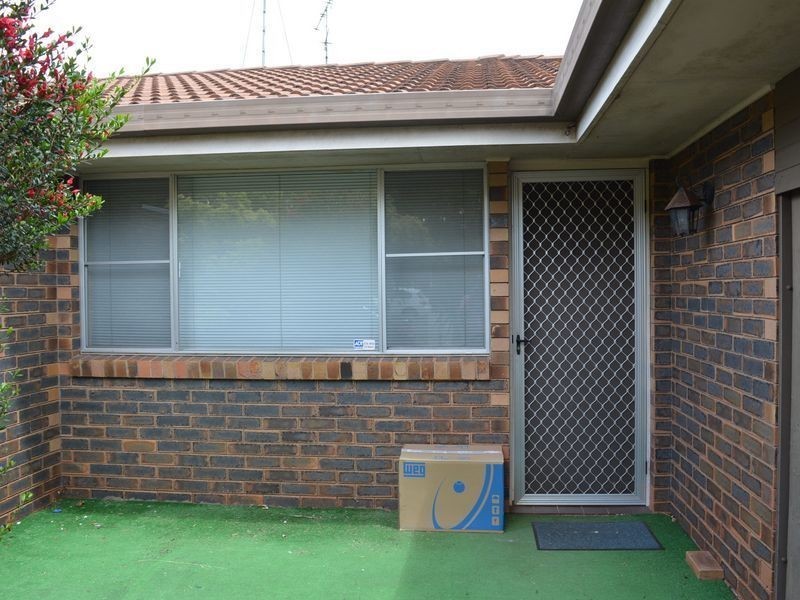 2/31 Clewley Crescent, Rangeville QLD 4350