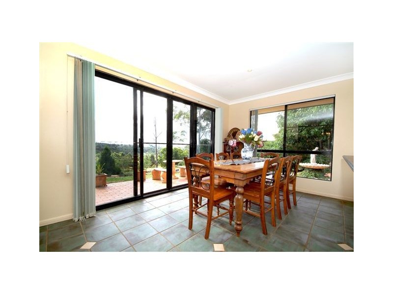 16 Murphys Creek Road, Blue Mountain Heights QLD 4350