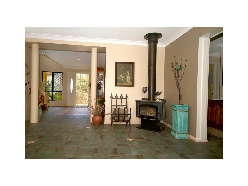 16 Murphys Creek Road, Blue Mountain Heights QLD 4350
