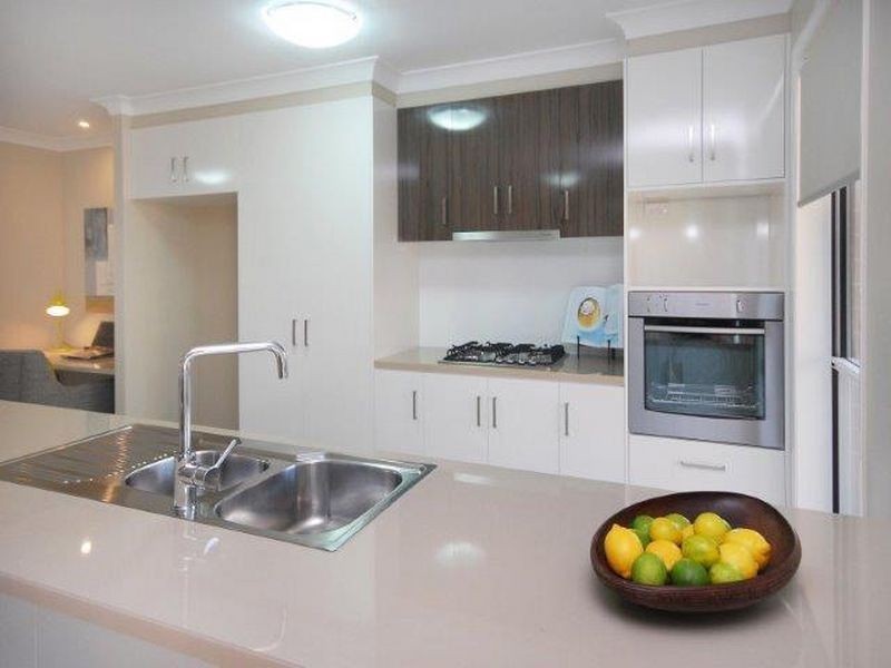 2/30 Haig Street, South Toowoomba QLD 4350