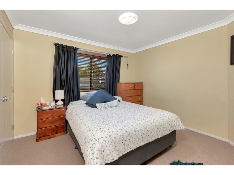 2/214 Taylor Street, Newtown QLD 4350