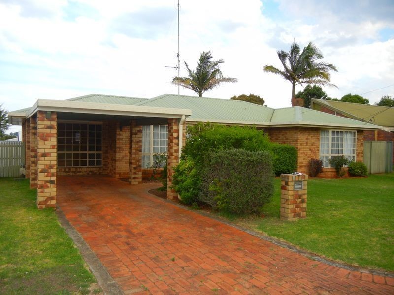 10 Broadfoot Street, Darling Heights QLD 4350