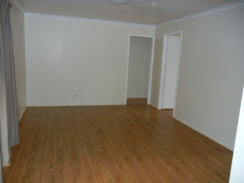 10 Broadfoot Street, Darling Heights QLD 4350