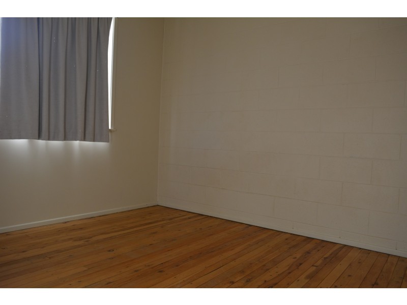 2/68 Pascoe Lane, North Toowoomba QLD 4350