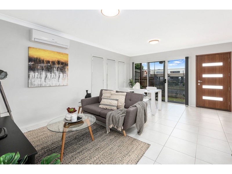 436 Hume Street, Middle Ridge QLD 4350