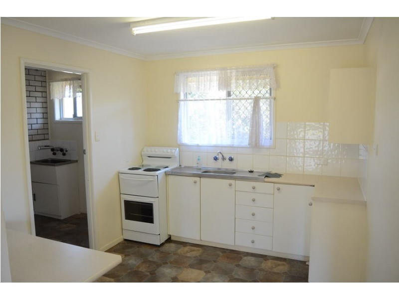 1/60 Mabel Street, Harlaxton QLD 4350