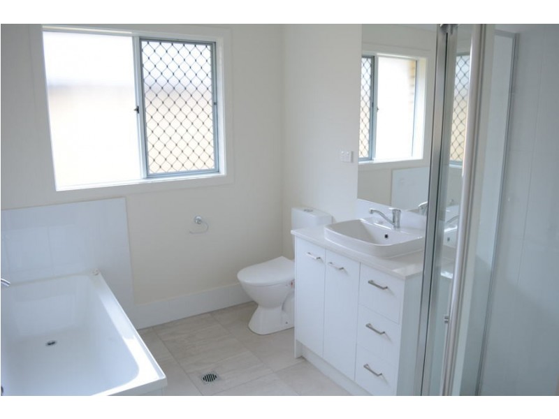 39/13 Andersson Court, Highfields QLD 4352