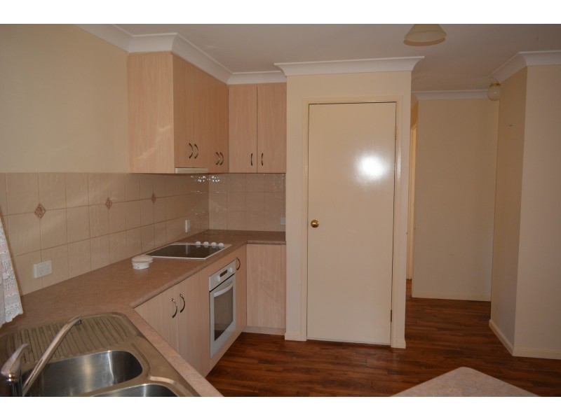 6 Devoncourt Road, Crows Nest QLD 4355